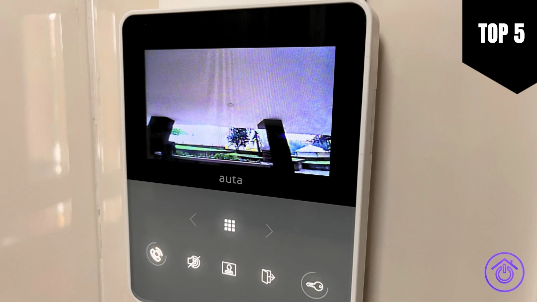 mejores-videoporteros uno de los videoporteros en pared de cocina