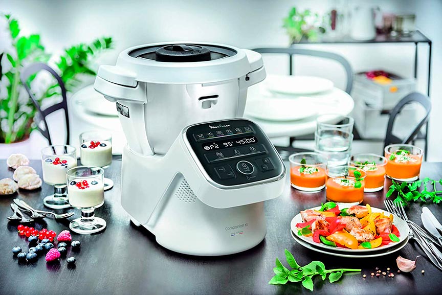 robot-cocina-moulinex robot de cocina Moulinex rodeado de alimentos
