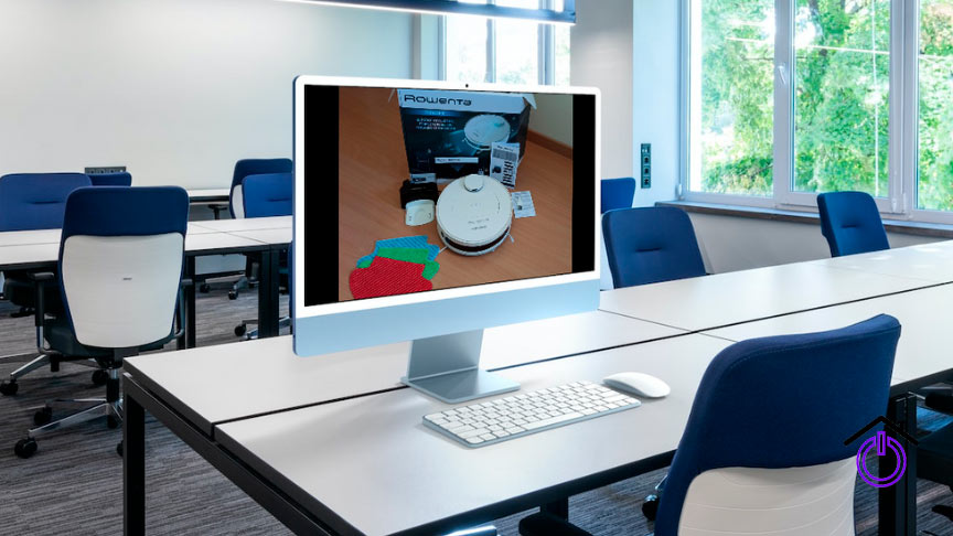 robot-aspirador-rowenta-opiniones equipo Hogarsys analizando los robot aspirador Rowenta en la oficina