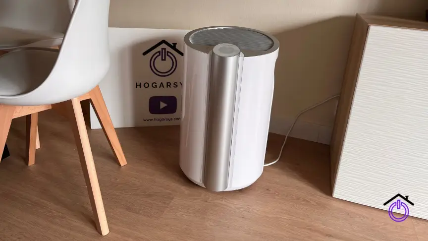 deshumidificador-cecotec deshummidificador cecotec blanco en salon