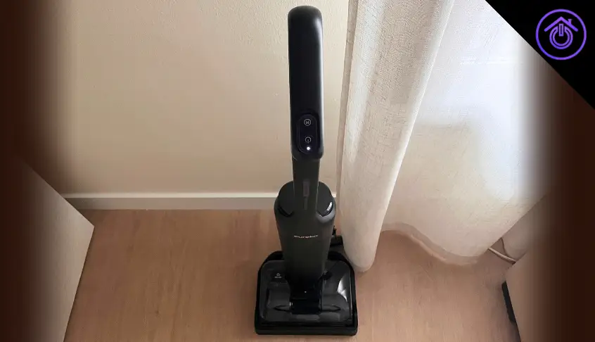 eureka floorshine 460 en su base